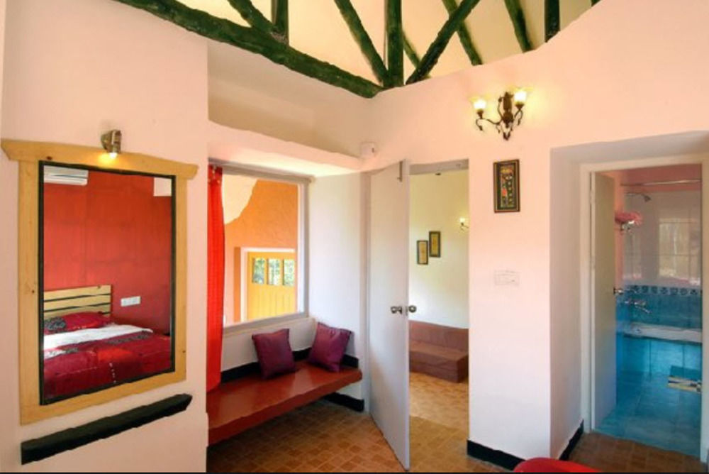 Nirvana Hermitage Anjuna Exterior foto